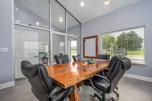 19025 Valley Dr - Salon Suite 6, Flint, TX 75762 - Photo 3