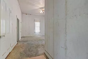 529 E Fm 323, Palestine, TX 75801 - Photo 21