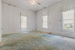 529 E Fm 323, Palestine, TX 75801 - Photo 23