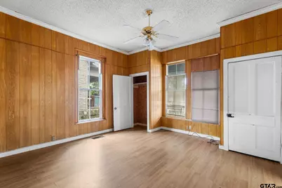 210 S Adams, Tyler, TX 75702 - Photo 3