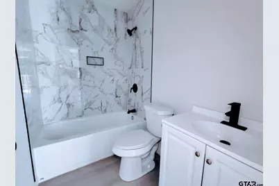 708 N 1st, Gladewater, TX 75647 - Photo 11