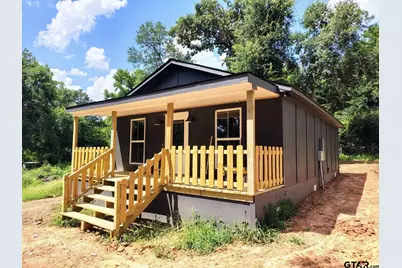 708 N 1st, Gladewater, TX 75647 - Photo 1