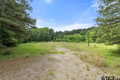 303 E Center St., White Oak, TX 75693 - Photo 17