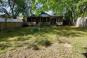 716 Sycamore, Mineola, TX 75773 - Photo 3