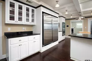 18722 Ridgeline Rd, Tyler, TX 75703 - Photo 7