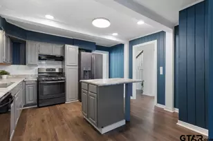 519 W Buchanan, Mineola, TX 75773 - Photo 9