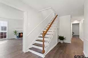 519 W Buchanan, Mineola, TX 75773 - Photo 3