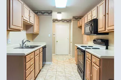 1202 Rice Rd, #112, Tyler, TX 75703 - Photo 3