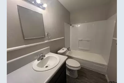 314 S Center St, Longview, TX 75601 - Photo 7