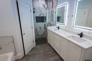 146 Hillcrest Dr, Gladewater, TX 75647 - Photo 13