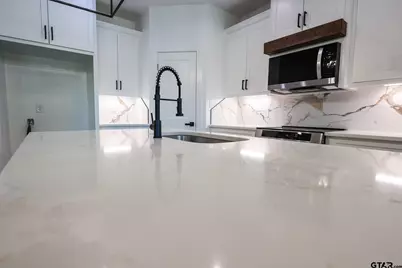 146 Hillcrest Dr, Gladewater, TX 75647 - Photo 33