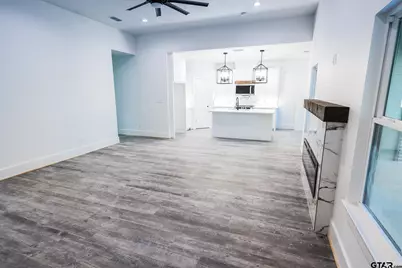 146 Hillcrest Dr, Gladewater, TX 75647 - Photo 3