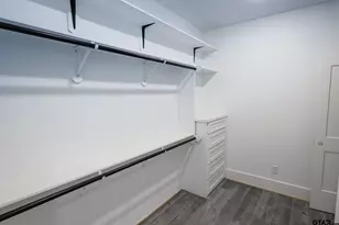 146 Hillcrest Dr, Gladewater, TX 75647 - Photo 17