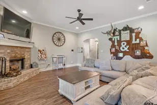 526 W Kingsway Dr, Overton, TX 75684 - Photo 7