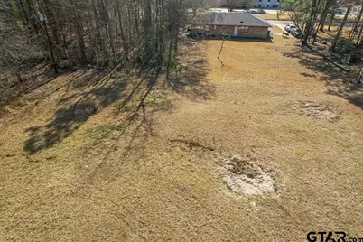 227 Trailhollow Ln, Palestine, TX 75801 - Photo 11