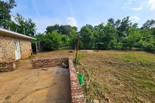 105 Glenwood Dr, Palestine, TX 75801 - Photo 25