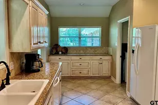 1719 Fm 3052N, Troup, TX 75789 - Photo 11