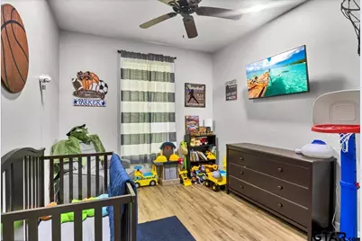 1802 Forestdale Boulevard, Whitehouse, TX 75791 - Photo 15