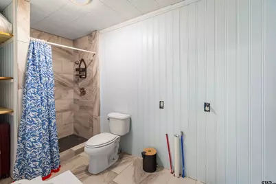 408 Morton, Palacios, TX 77465 - Photo 15