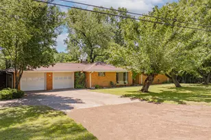 410 Hanes Blvd, Hughes Springs, TX 75656 - Photo 5