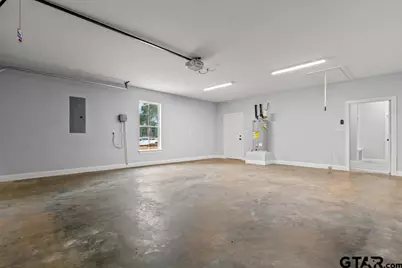 18454 County Road 3186, Winona, TX 75792 - Photo 17