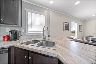 136 Co Rd 4212, Jacksonville, TX 75766 - Photo 17