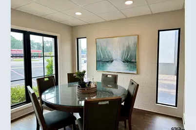 3527 S Broadway Ave., Tyler, TX 75701 - Photo 9