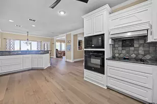 4911 Sunrise Dr, Chandler, TX 75758 - Photo 13