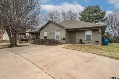 1901 Meadowgreen, Kilgore, TX 75662 - Photo 5