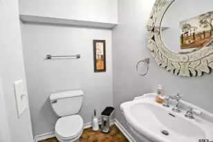 2611 State Hwy 64, Ben Wheeler, TX 75754 - Photo 15