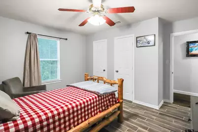 2611 State Highway 64, Ben Wheeler, TX 75754 - Photo 33