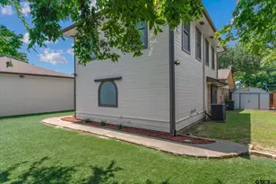 302 Erwin, Edgewood, TX 75117 - Photo 5