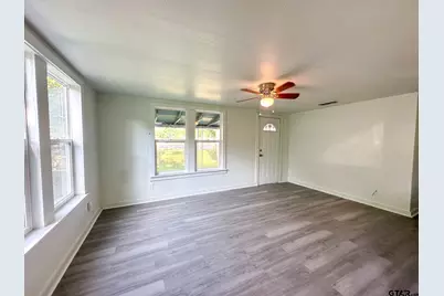 1027 S Bolton, Jacksonville, TX 75766 - Photo 3