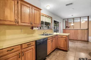 10462 County Rd 1265, Flint, TX 75762 - Photo 21