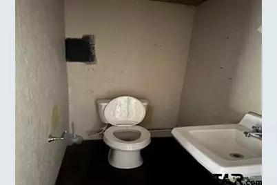 102 N Commerce, Overton, TX 75684 - Photo 7