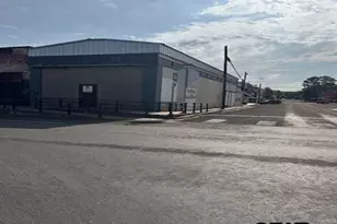 102 N Commerce, Overton, TX 75684 - Photo 1