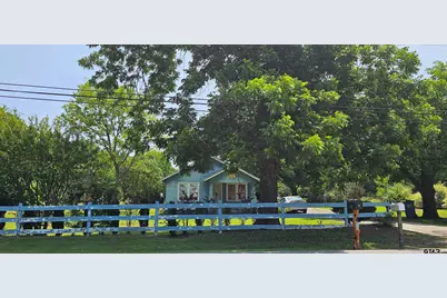 812 N Waldrip, Grand Saline, TX 75140 - Photo 1