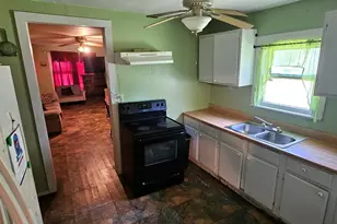 812 N Waldrip, Grand Saline, TX 75140 - Photo 13