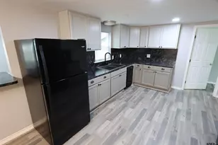 199 Linda Dr, Jefferson, TX 75657 - Photo 7