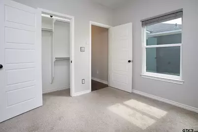 416 W South St, Lindale, TX 75771 - Photo 21