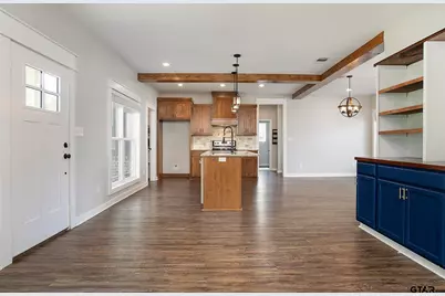 416 W South St, Lindale, TX 75771 - Photo 5