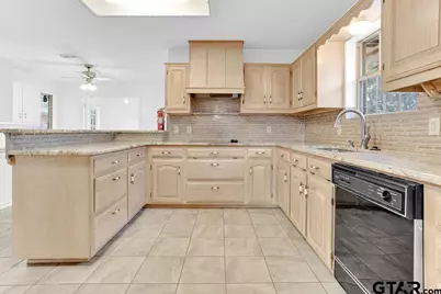 1201 Lakecross Road, Hideaway, TX 75771 - Photo 11