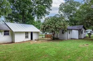 137 Frances St, Mineola, TX 75773 - Photo 9