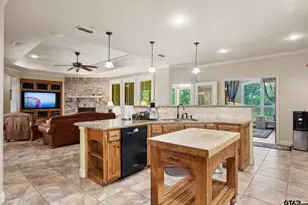 3655 Vzcr 1712, Grand Saline, TX 75140 - Photo 7