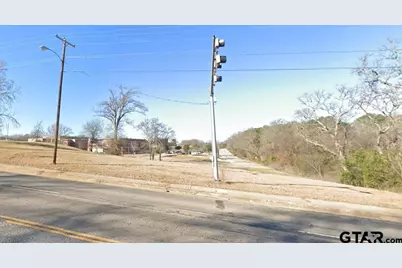 2698 N Broadway Avenue, Tyler, TX 75702 - Photo 1