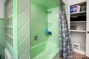 2414 S Martin St, Kilgore, TX 75662 - Photo 5