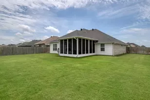 401 Meadows Ct, Chandler, TX 75758 - Photo 31