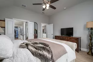 401 Meadows Ct, Chandler, TX 75758 - Photo 15