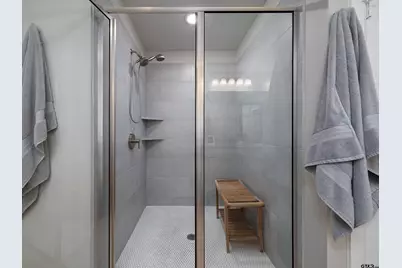 401 Meadows Court, Chandler, TX 75758 - Photo 17