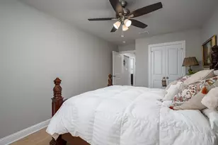 401 Meadows Ct, Chandler, TX 75758 - Photo 21